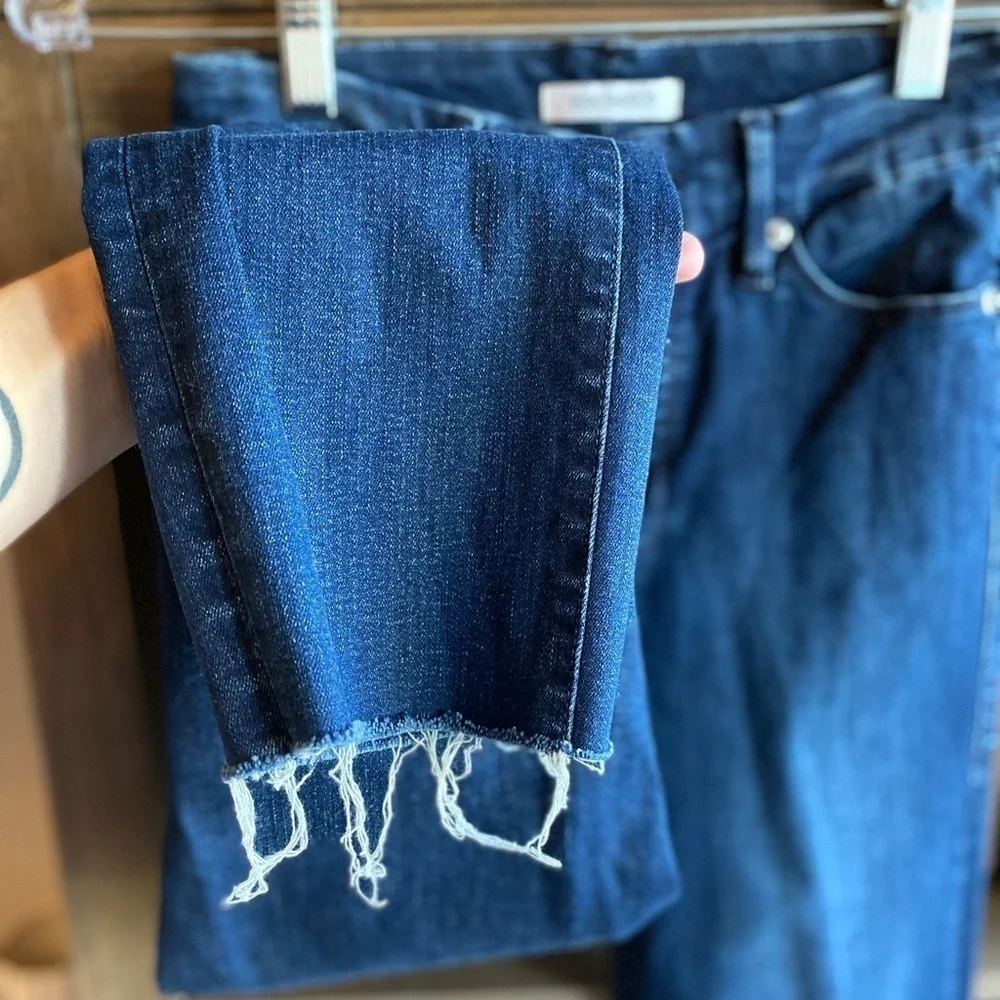 GOOD AMERICAN Good Classic Raw Hem Jeans Straight High Rise Size 27
